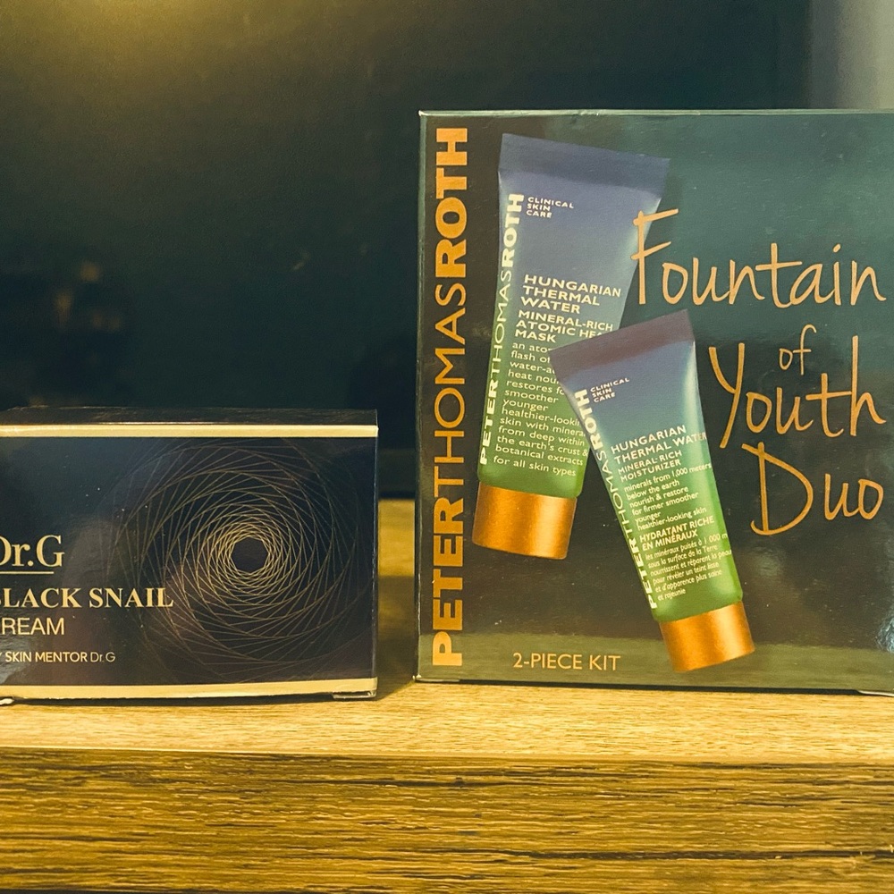 Makeup bundle - Picture 4 of 7